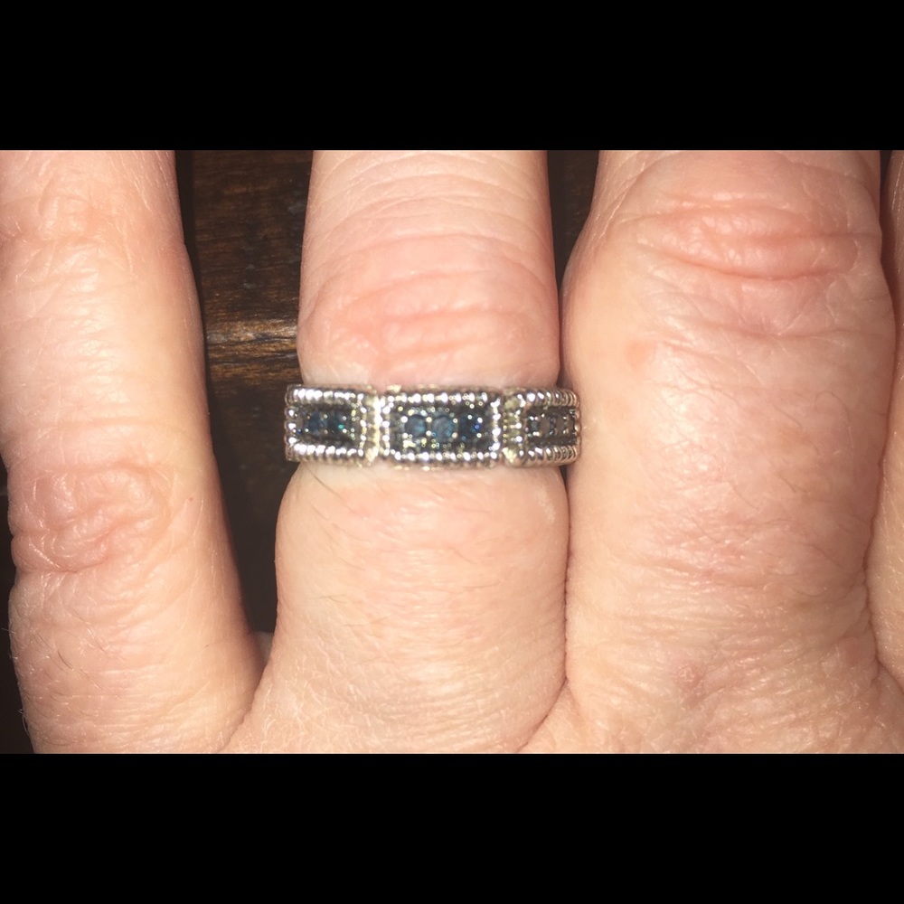 Blue diamond ring
